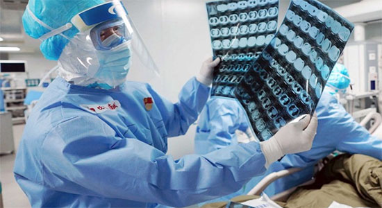 Médico chino