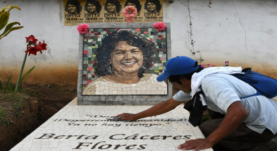 Monumento a Berta Cáceres