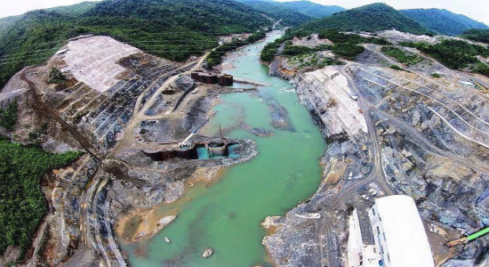 Destrucción del río Cahabón