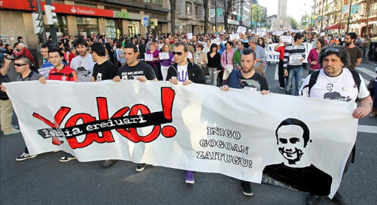 Manifestación en el primer aniversario de la muerte de Íñigo Cabacas EFE 