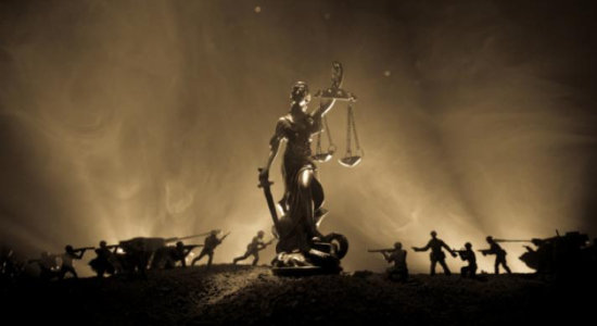 El uso cada vez mayor de vectores legales para lograr fines político-estratégicos en América Latina demuestra las perturbaciones que operan en el sistema internacional y la negación ante un reacomodo geopolítico en proceso (Foto: zef art / stock.adobe.com)