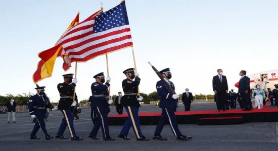 Recibimiento oficial al rey español a su llegada a Puerto Rico. (CASA DE S.M. EL REY | EUROPA PRESS)