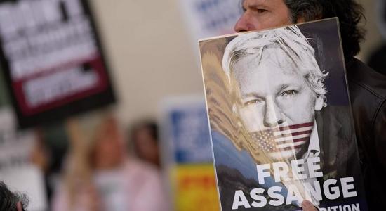 Free Assange