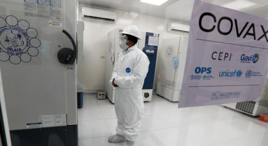  COVAX busca asegurar la entrega equitativa de vacunas para el 20% de la población de los países participantes en todo el mundo (Foto: EFE) 